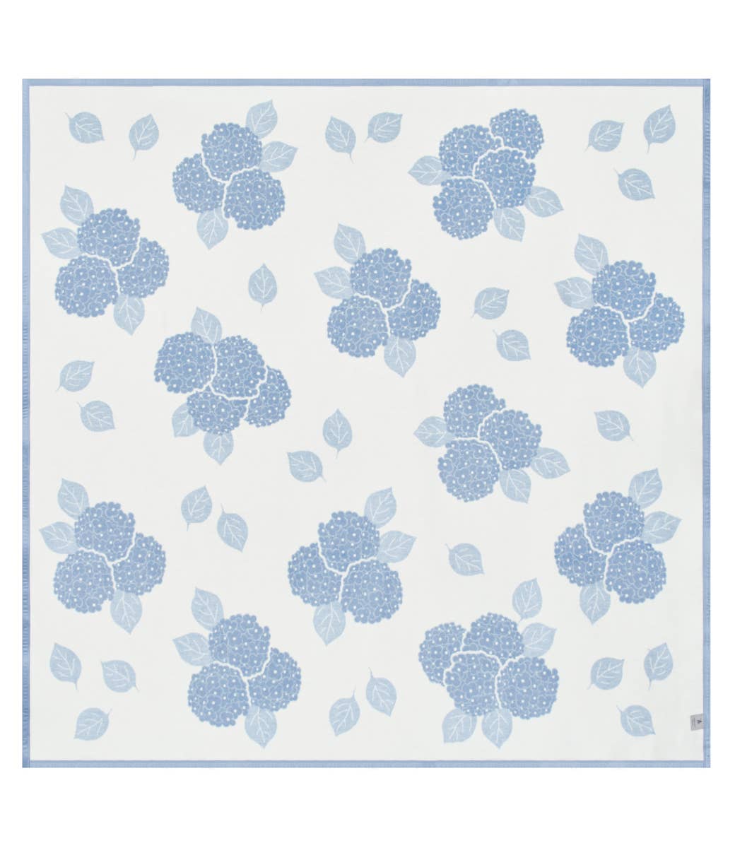 Hydrangeas Bluebell Blanket