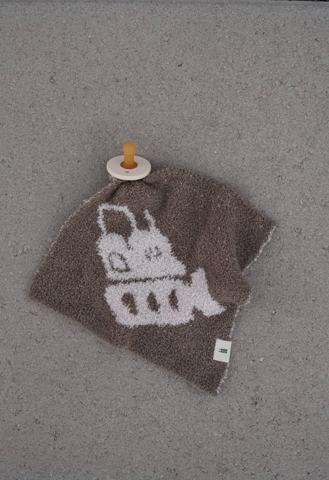 Lovey | Bulldozer