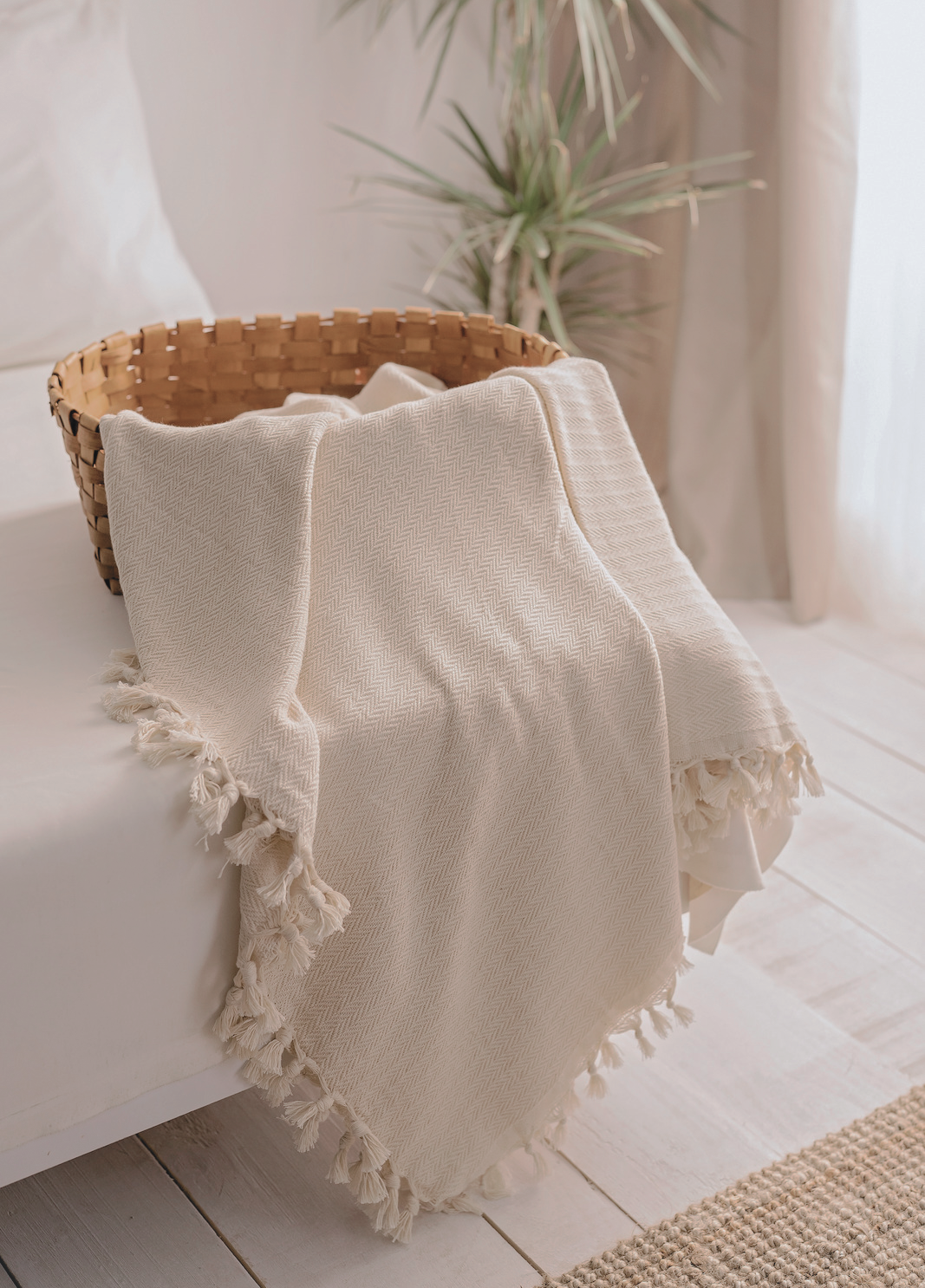 Mustard Striped Cream Throw blanket & Bedspread