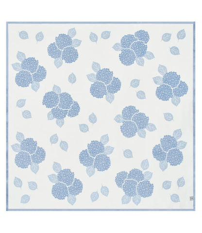 Hydrangeas Bluebell Blanket