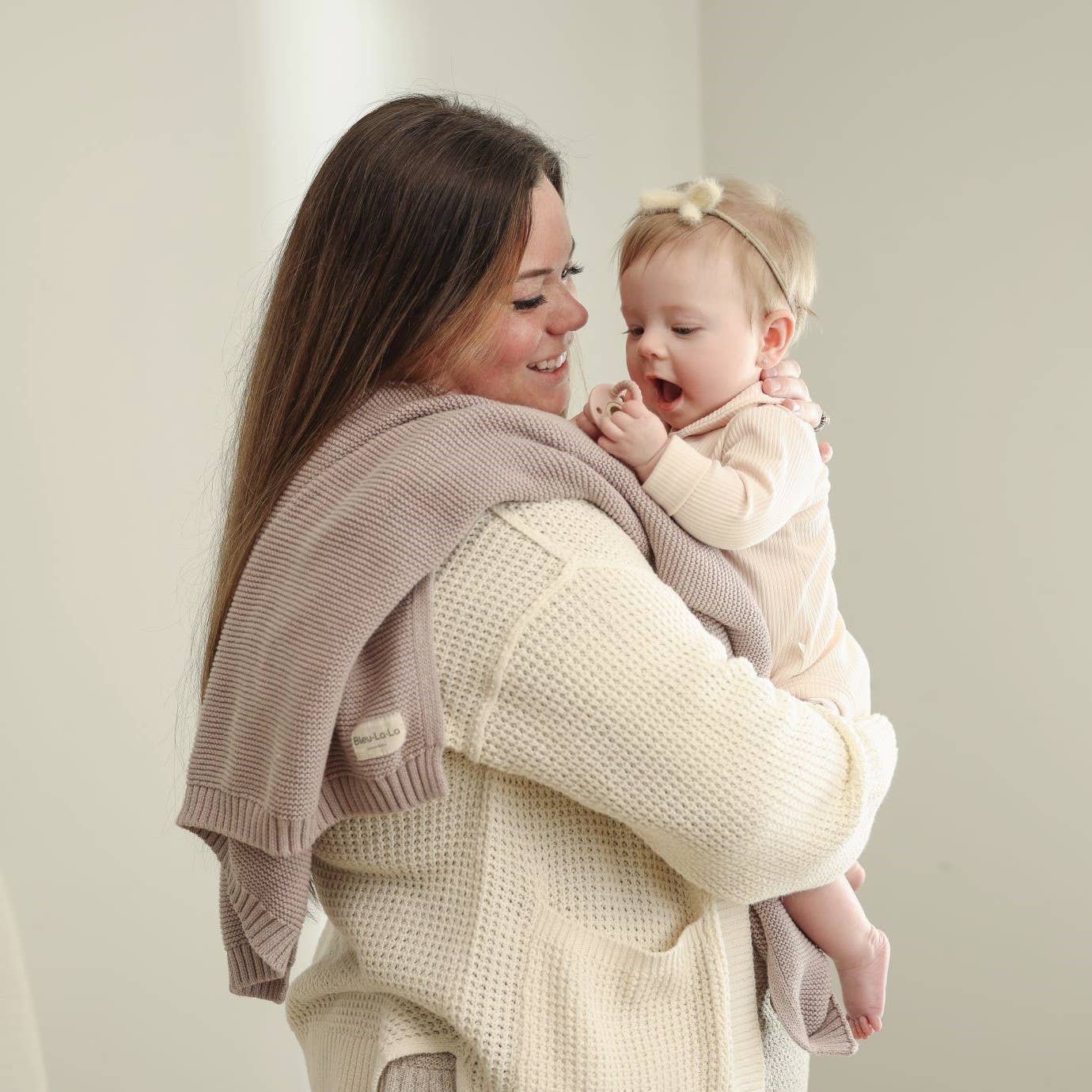 Heritage Knit 100% Organic Cotton Swaddle Baby Blanket: Oatmeal