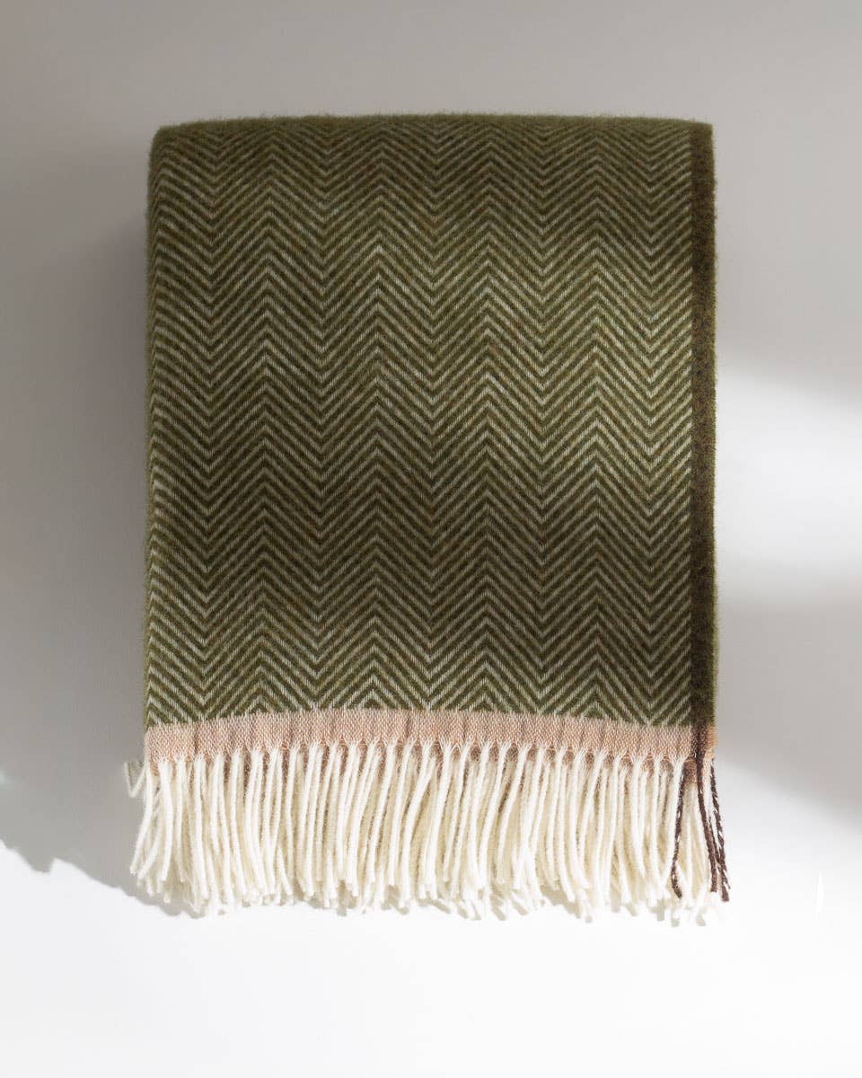 Wool throw blanket Denver olive