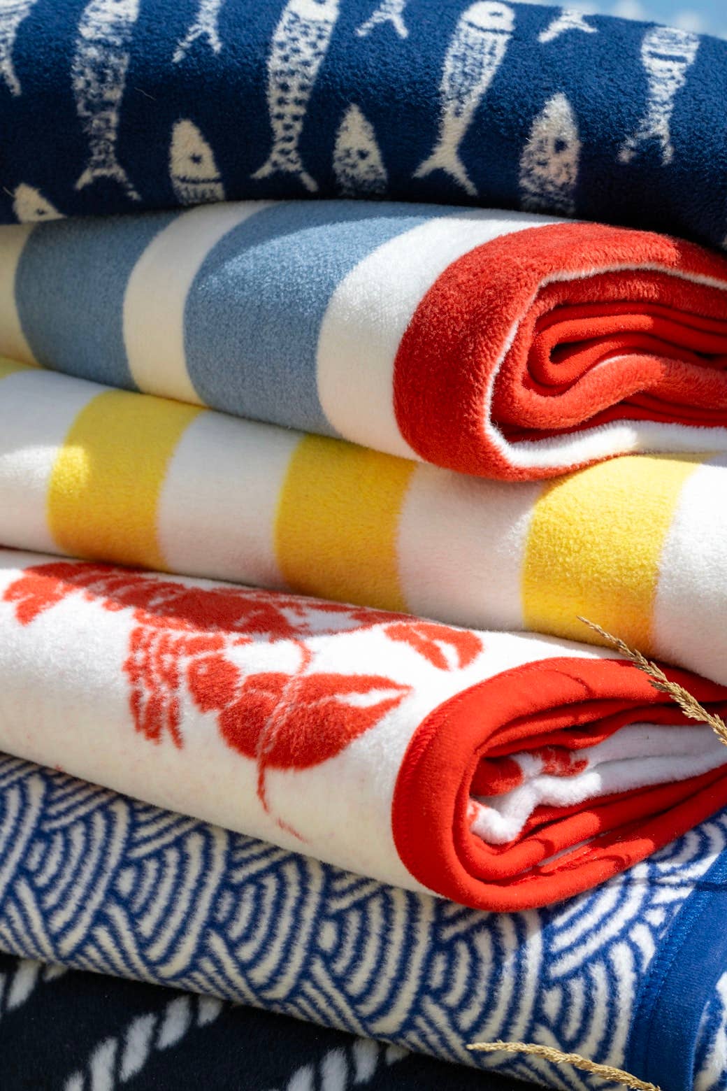 Brewster Scallops Blanket