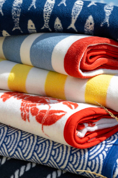 Brewster Scallops Blanket