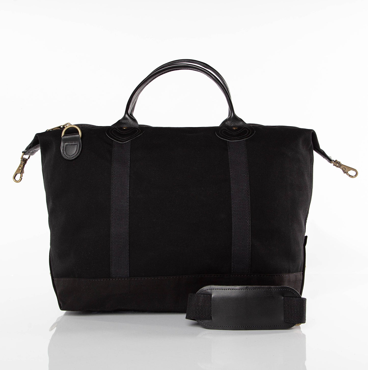 Weekender Canvas Travel Bag: Solid Black