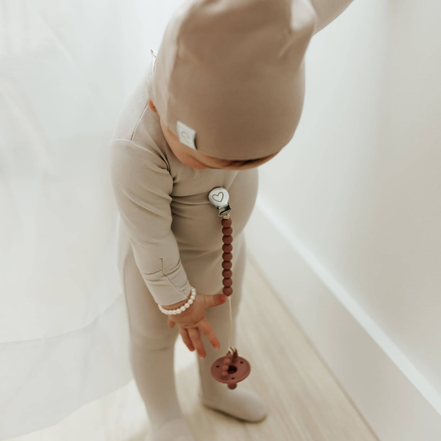 Lulababe Pacifier Clip: Plum