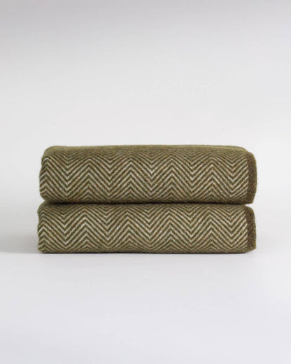Wool throw blanket Denver olive
