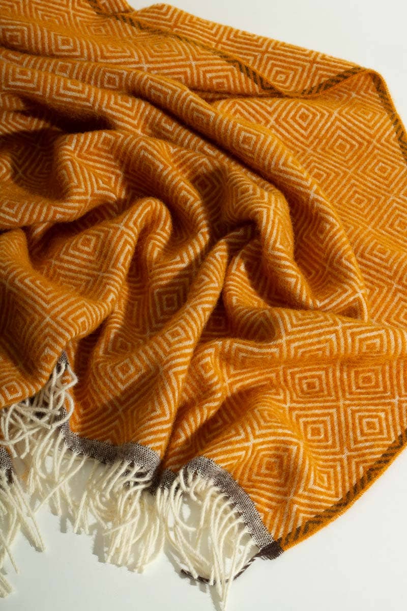 Wool throw blanket VENEZIA Yellow