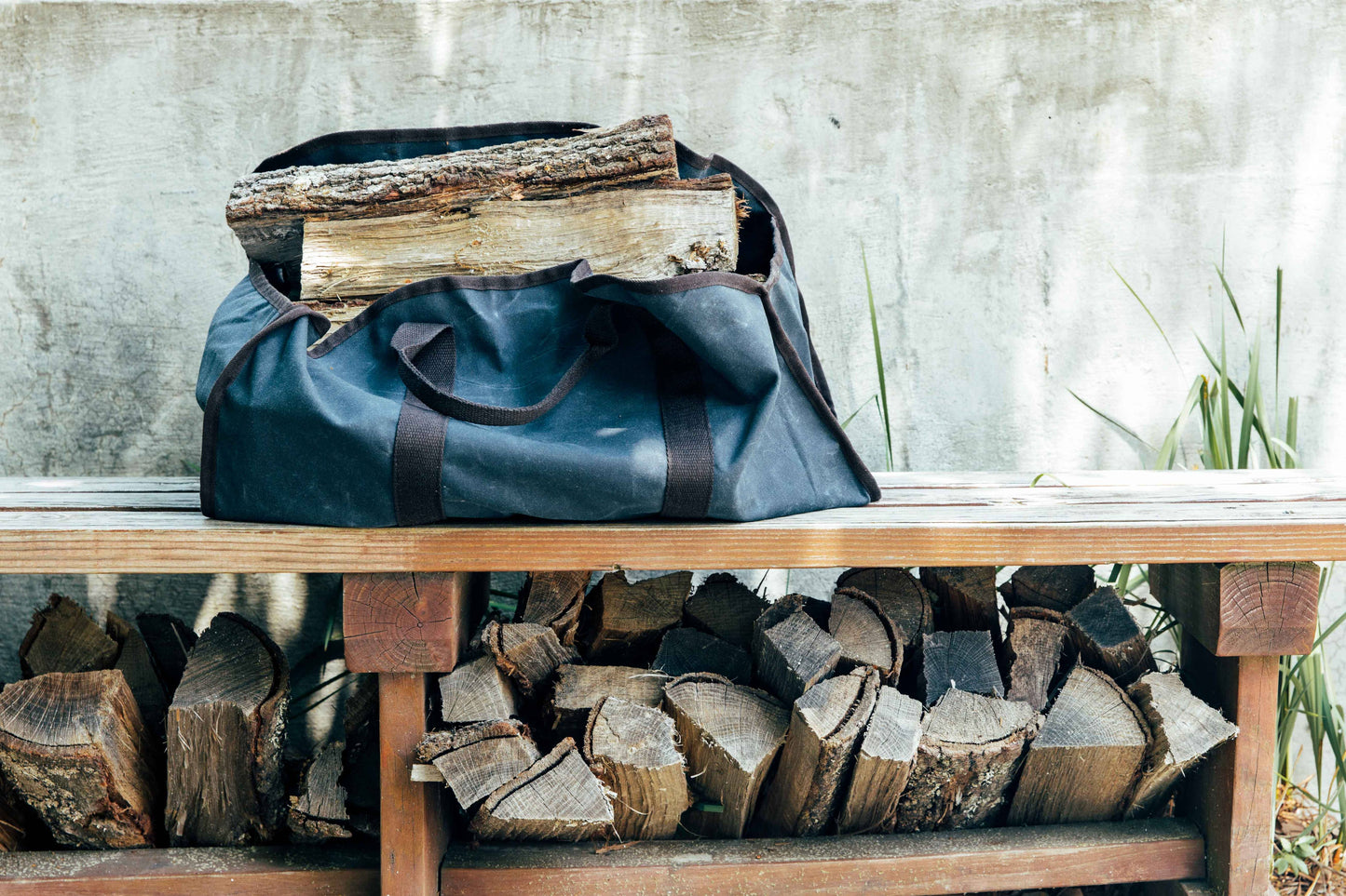 Waxed Log Carrier
